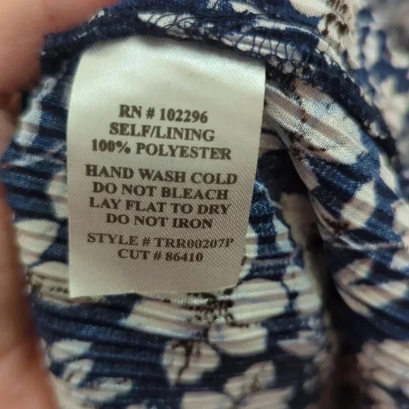 Connected Women's Printed Tiered Dress Blue Size 8Petite - Picture 8 of 8